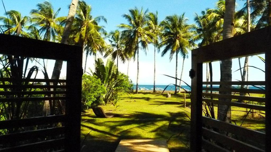 Somewhere Else Boutique Resort Mambajao Esterno foto