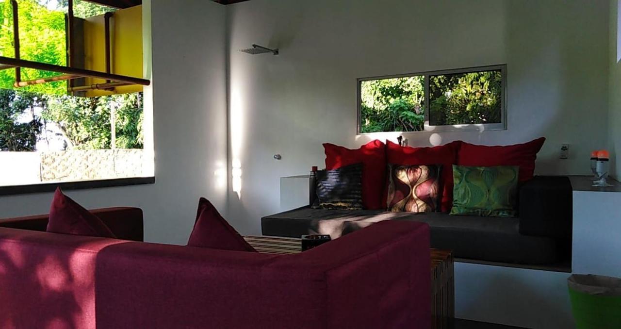 Somewhere Else Boutique Resort Mambajao Esterno foto